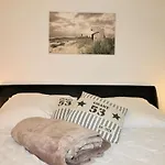 Nice Apartment Near Beach